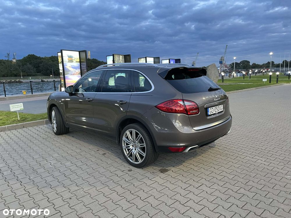 Porsche Cayenne Diesel - 2