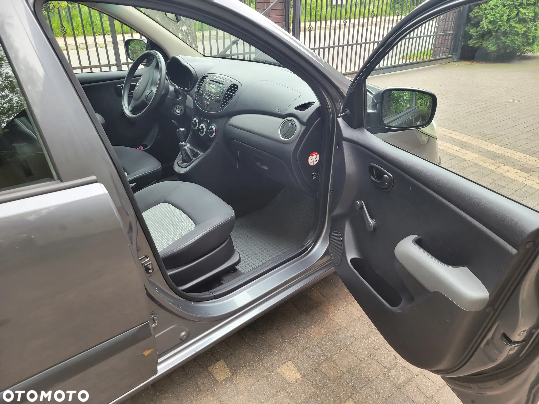 Hyundai i10 - 11