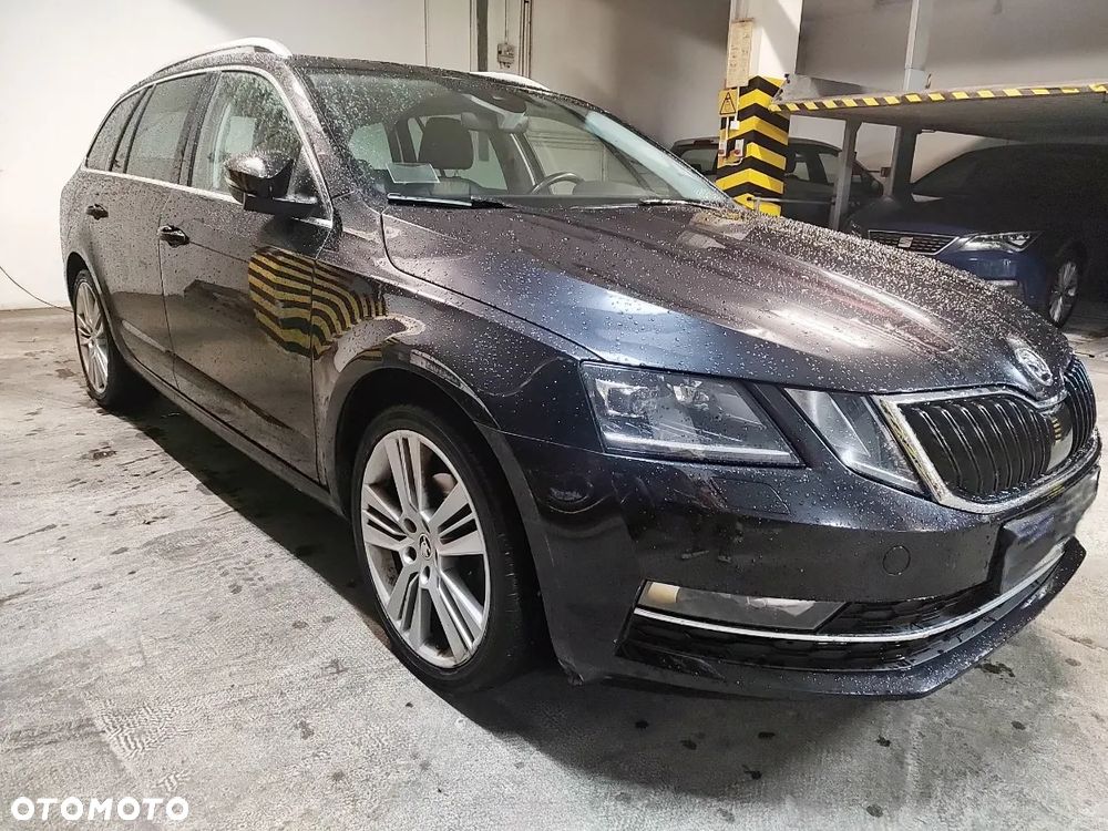 Skoda Octavia - 2
