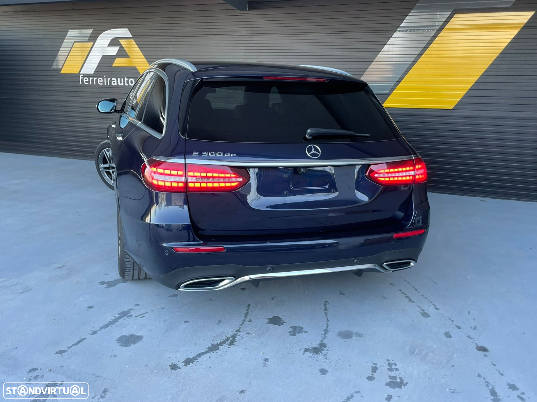 Mercedes-Benz E 300 de AMG Line - 5