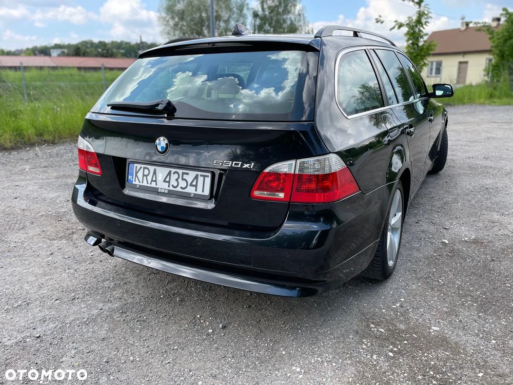 BMW Seria 5 530xi - 36