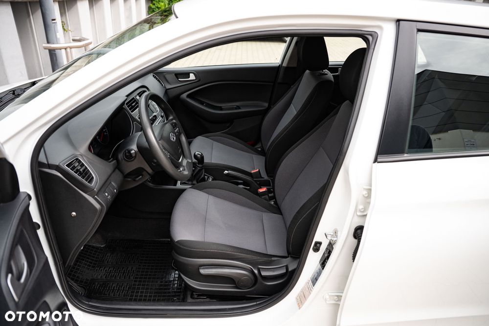 Hyundai i20 1.2 Classic Plus - 14