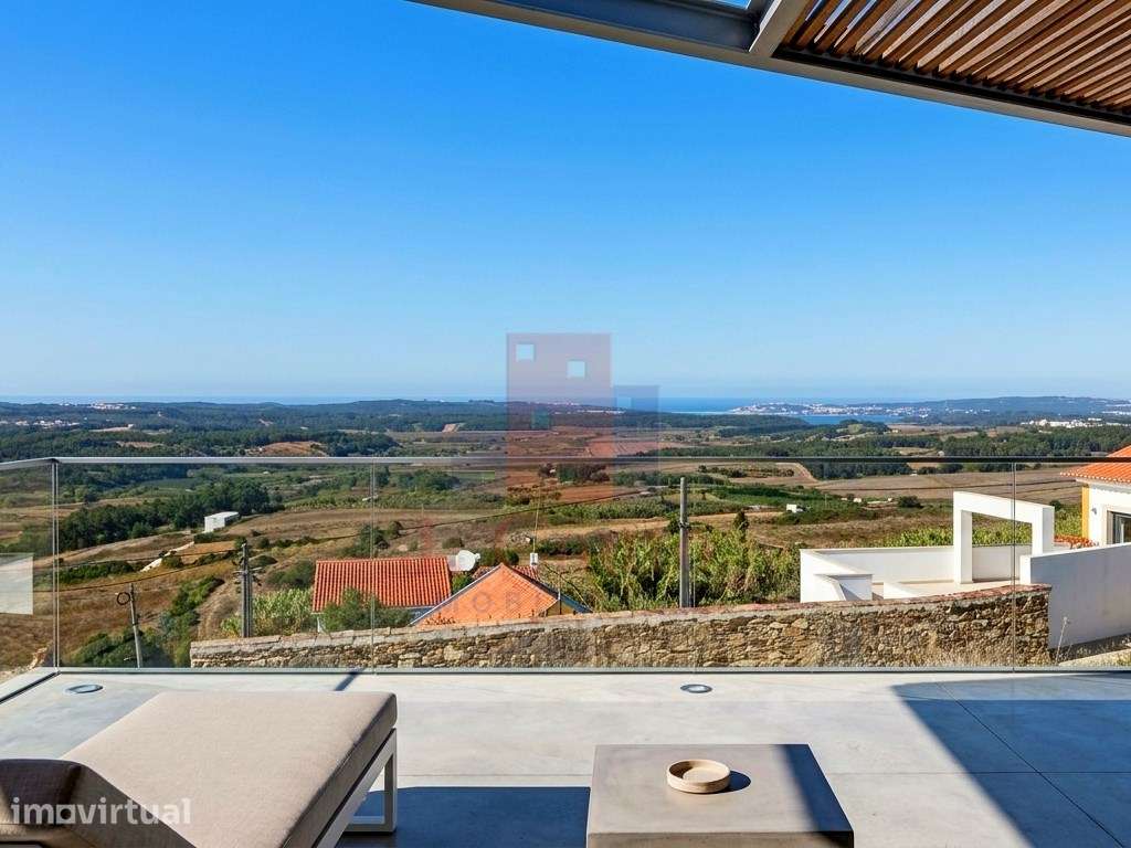 Terreno urbano com Vista Panorâmica para a Lagoa de Óbidos e o Mar - Grande imagem: 2/16
