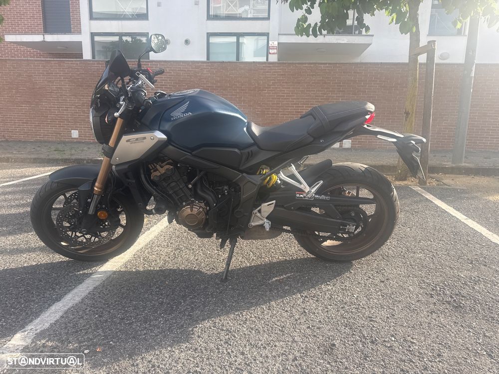 Honda CB RA Neo - 1