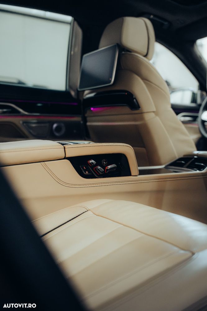 BMW M7 M760Li xDrive - 7