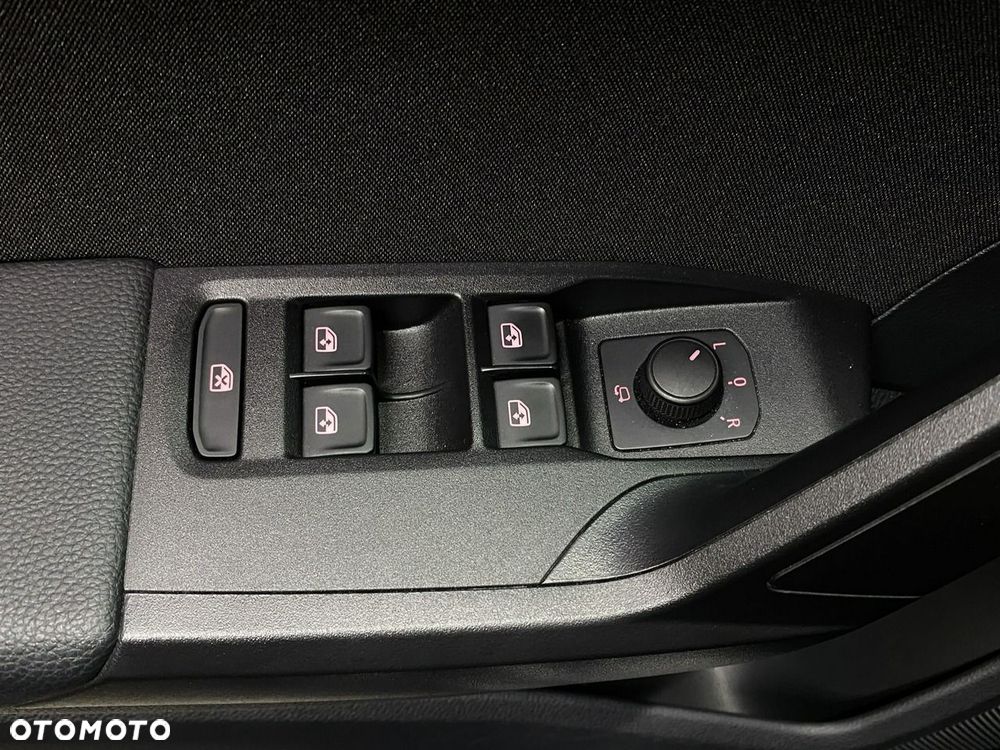 Seat Arona - 35
