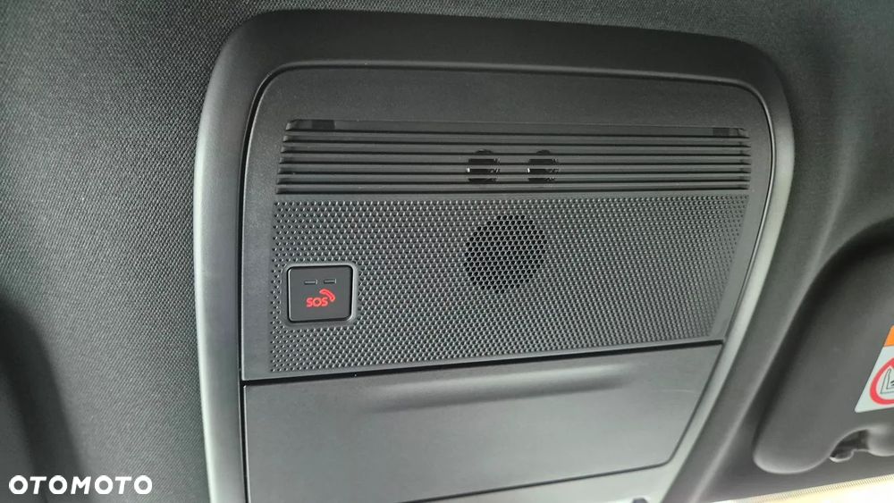 Mazda 3 e-SKYACTIV-G 150 M HYBRID DRIVE HOMURA - 20