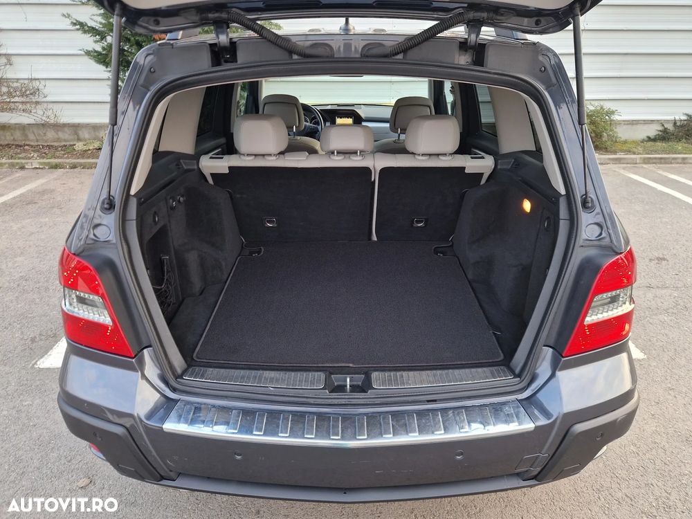 Mercedes-Benz GLK - 13