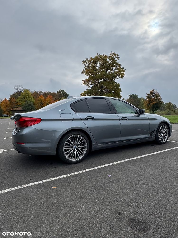 BMW Seria 5 - 13
