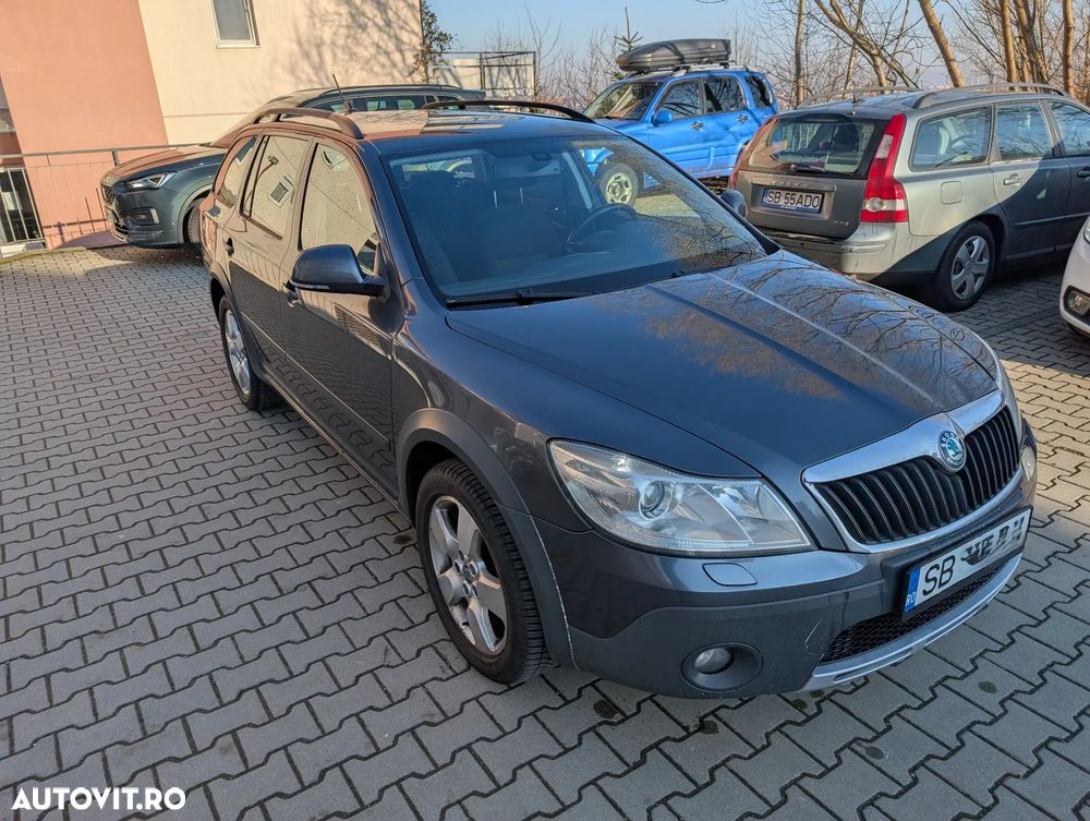 Skoda Octavia 2.0 TDI DPF Elegance 4x4 - 1