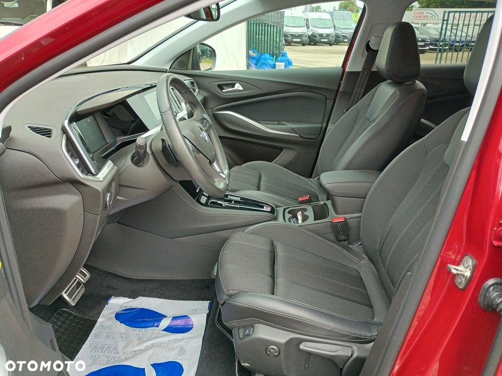 Opel Grandland 1.2 T Business Elegance S&S - 9