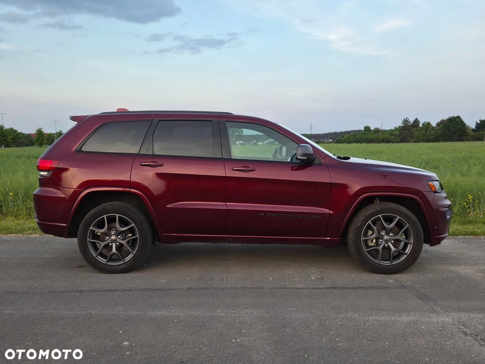 Jeep Grand Cherokee - 2