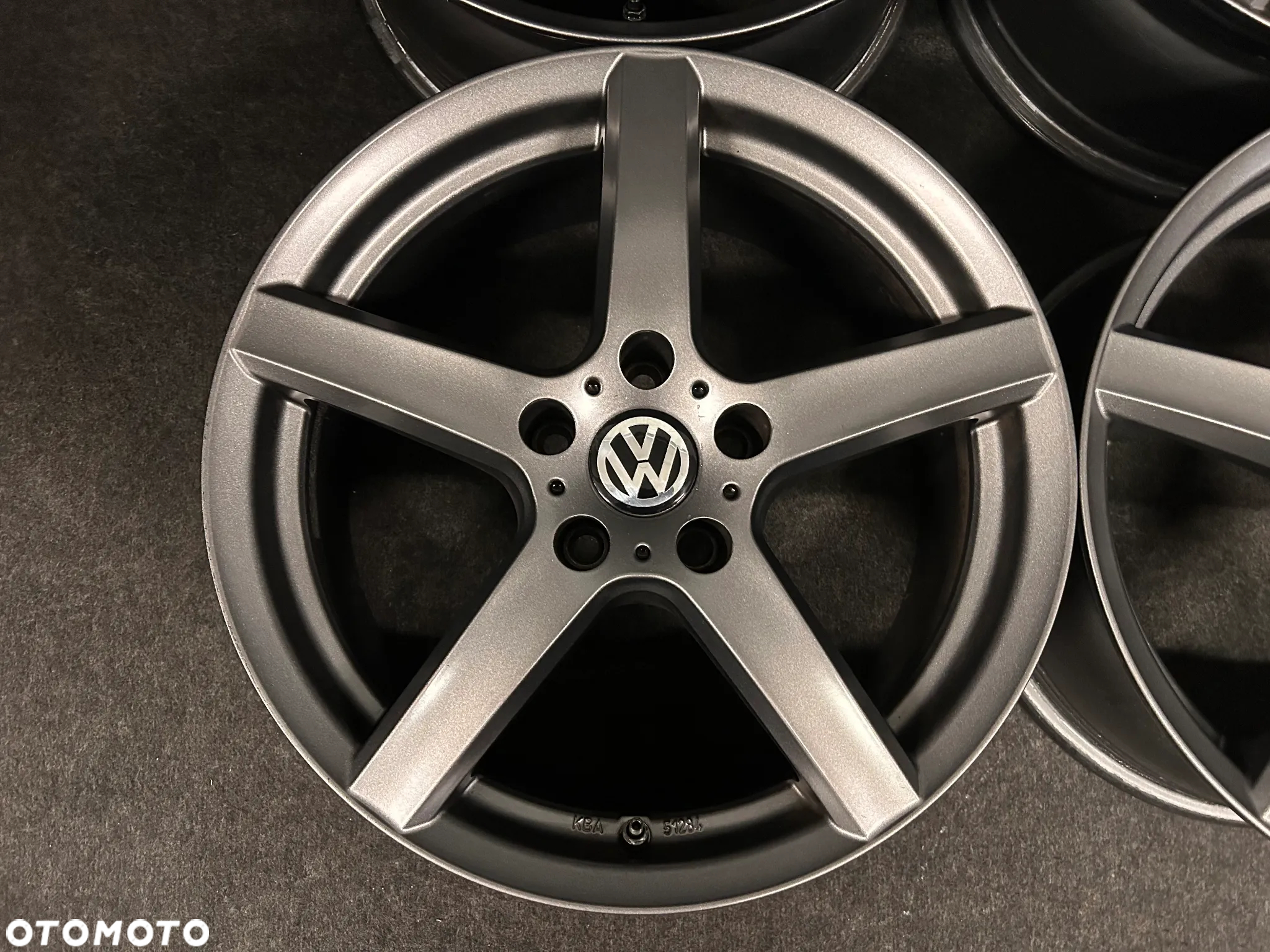 Alufelgi Dezent VW Passat B6, B7, B8, T-Roc, Touran, Tiguan, Sharan 17 cali 5x112 4szt. Ładne! - 5