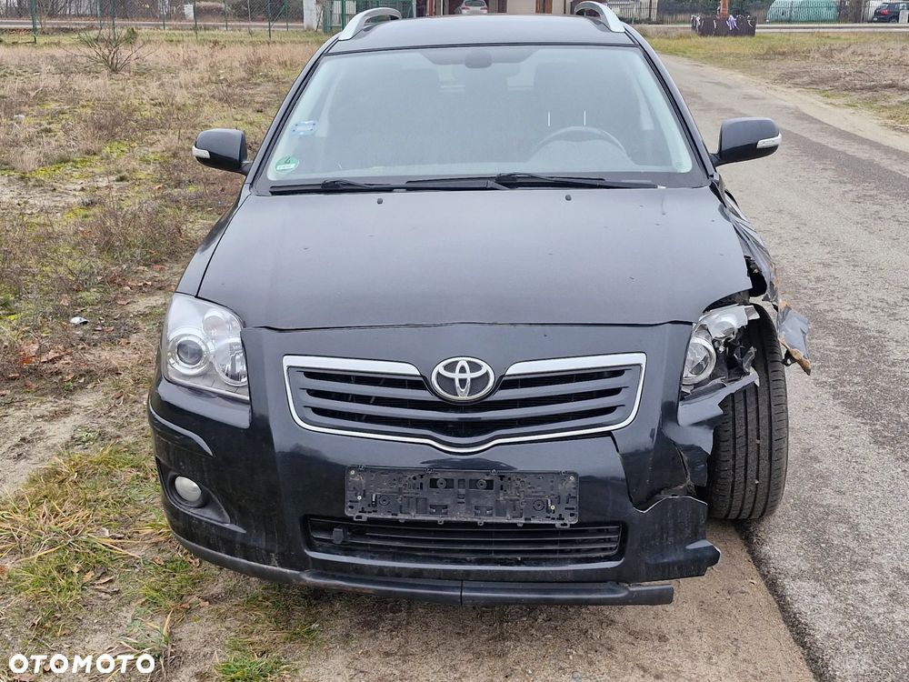 Toyota Avensis 1.8 VVT-i Combi - 7