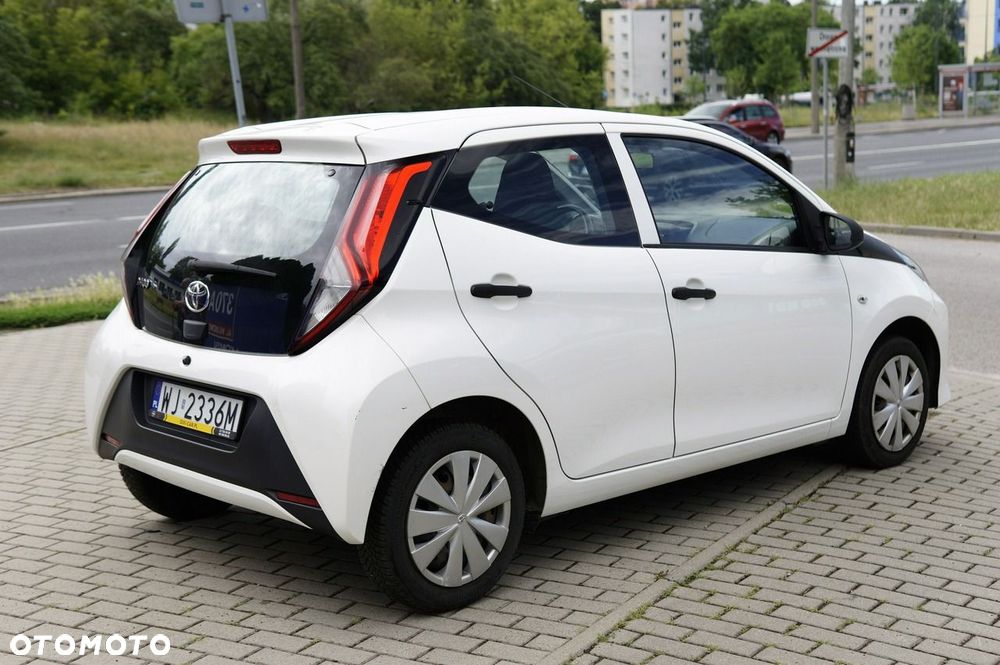 Toyota Aygo x - 5