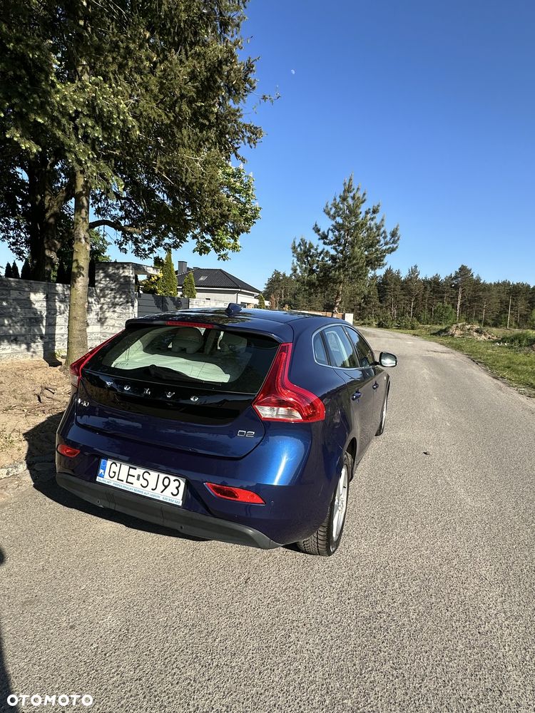 Volvo V40 - 2