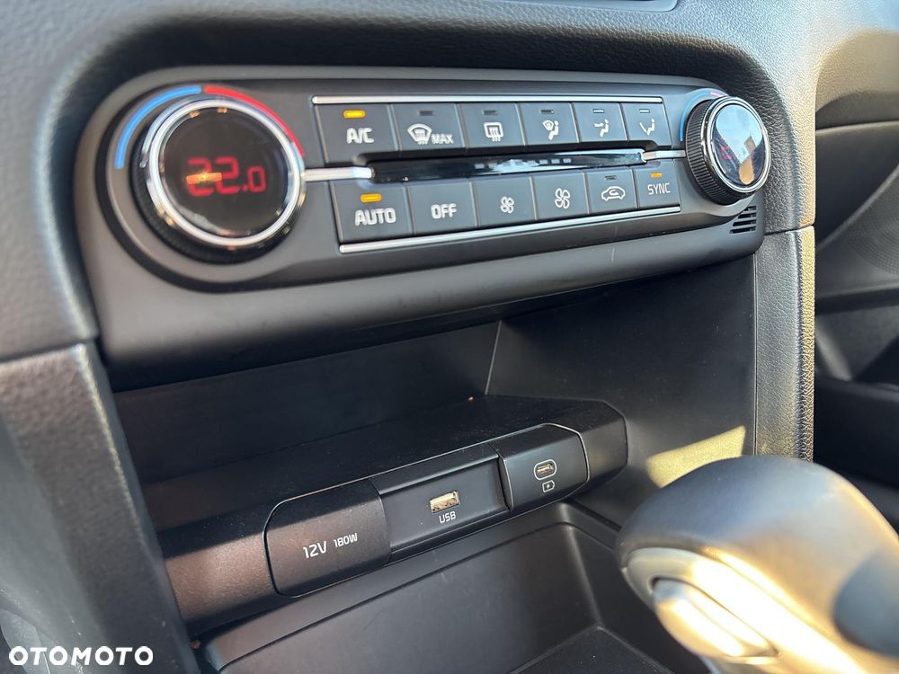 Kia Ceed 1.5 T-GDI M DCT - 28