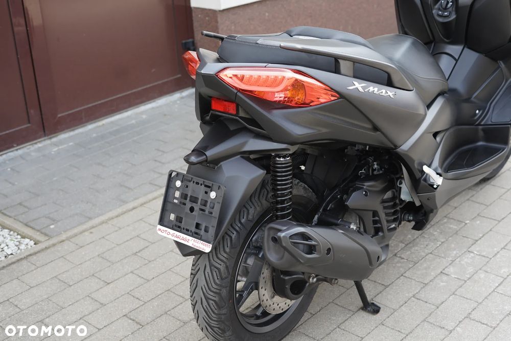 Yamaha X-max - 7
