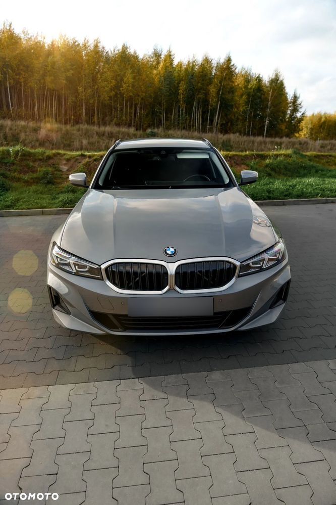 BMW Seria 3 318d MHEV - 6