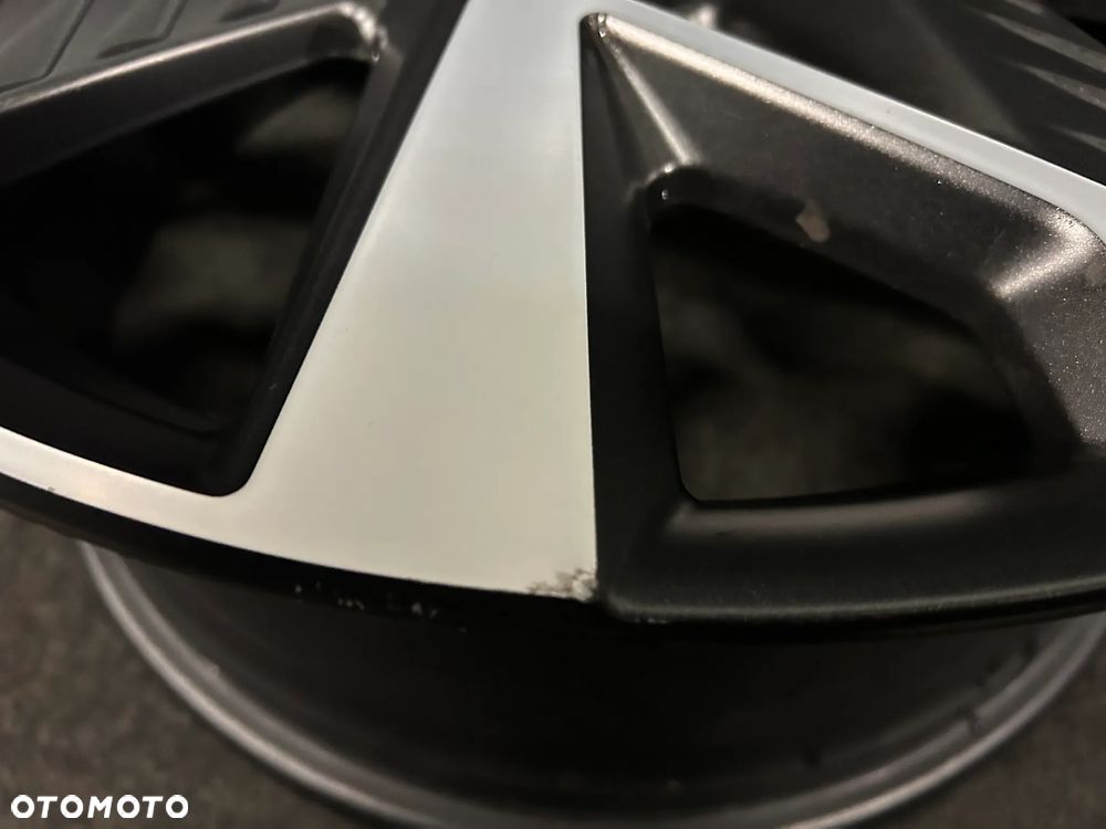 Alufelga Cupra Formentor 19 cali 5x112 1szt. 5FF601025R - 6