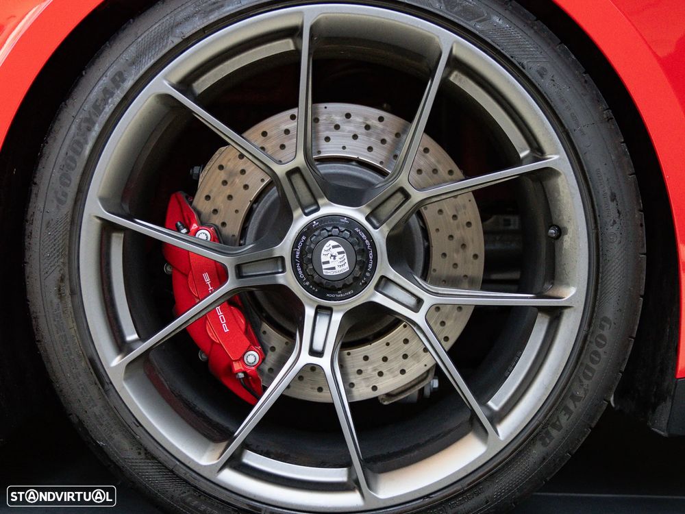 Porsche 911 (992) GT3 Touring Package PDK - 16