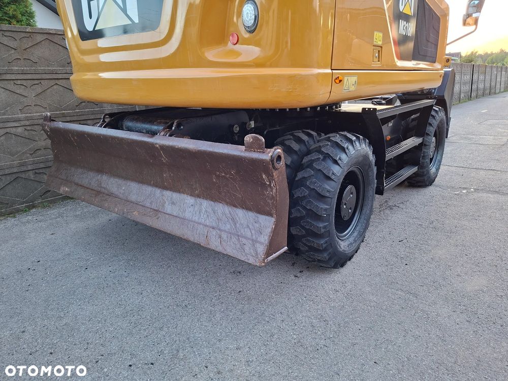 Caterpillar CAT M 318 F - 29