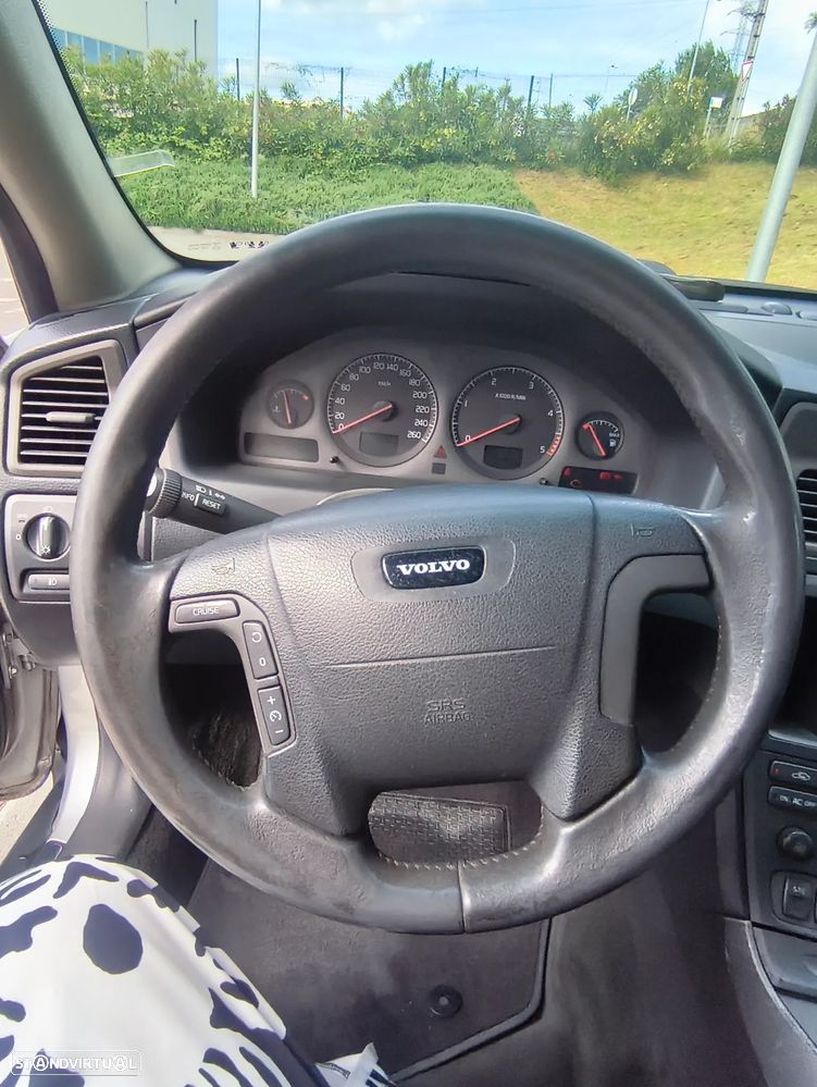 Volvo V70 2.4 D5 - 26