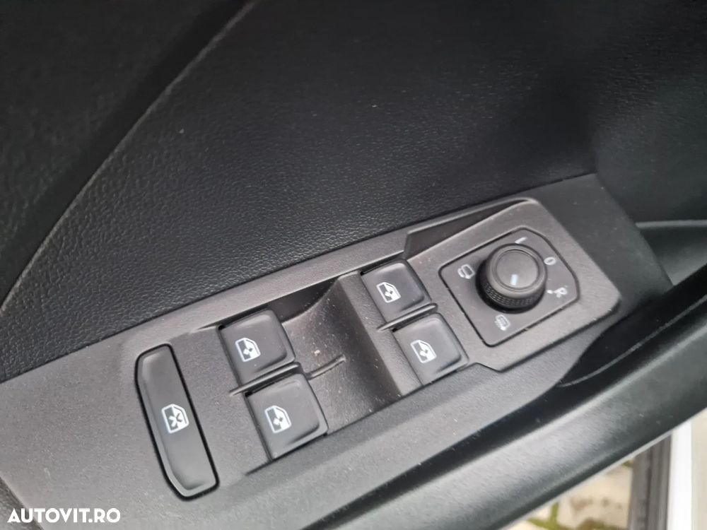 Volkswagen T-Cross 1.0 TSI OPF DSG Life - 15