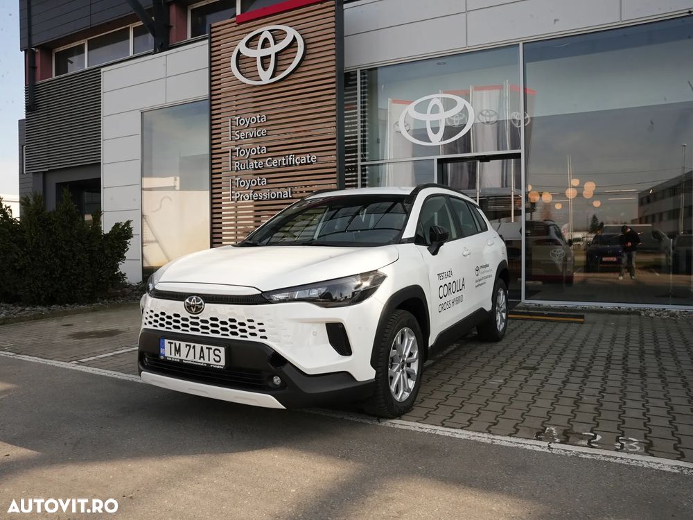 Toyota Corolla Cross - 2