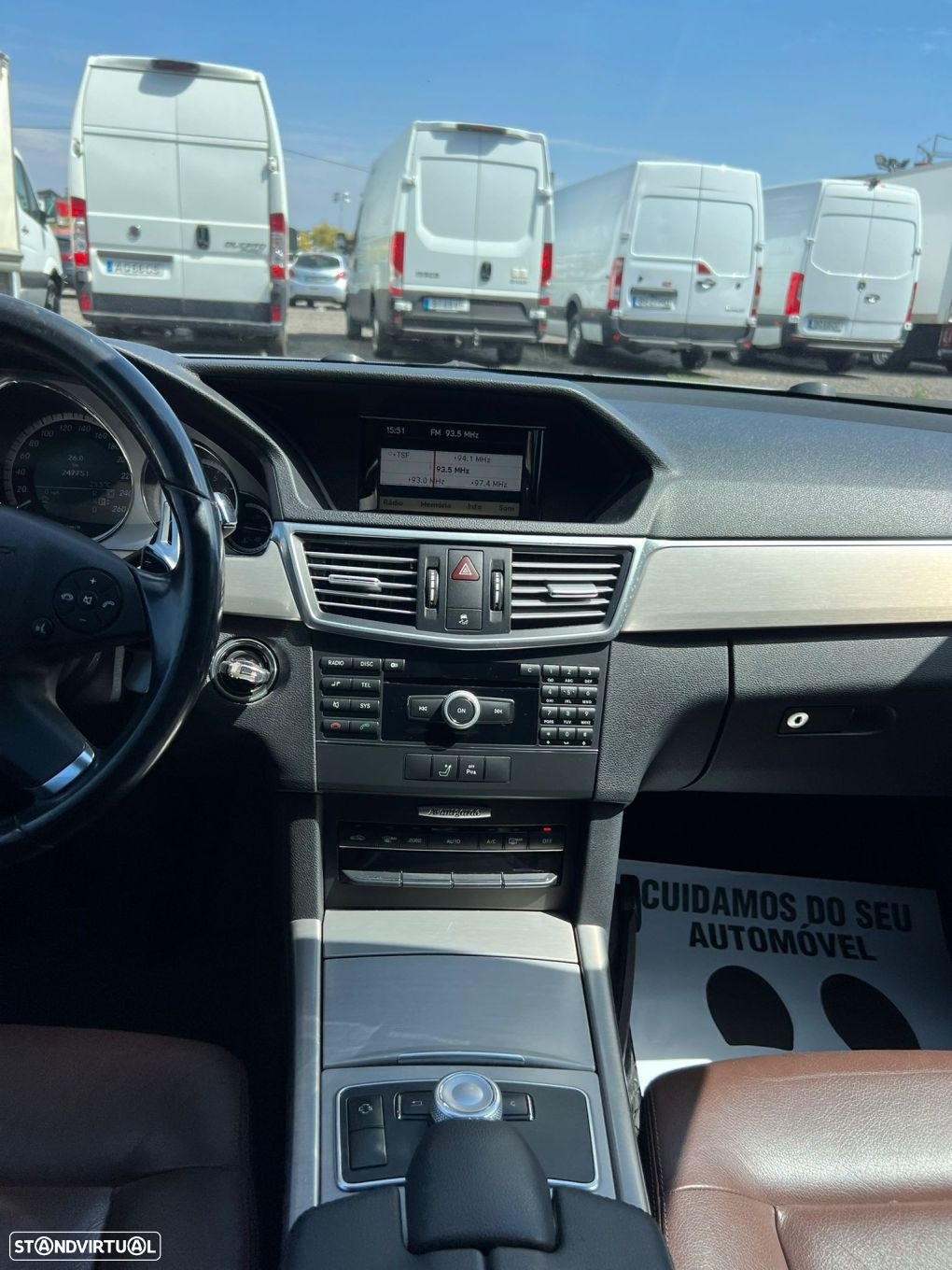 Mercedes-Benz E 350 CGI Avantgarde BlueEfficiency - 16