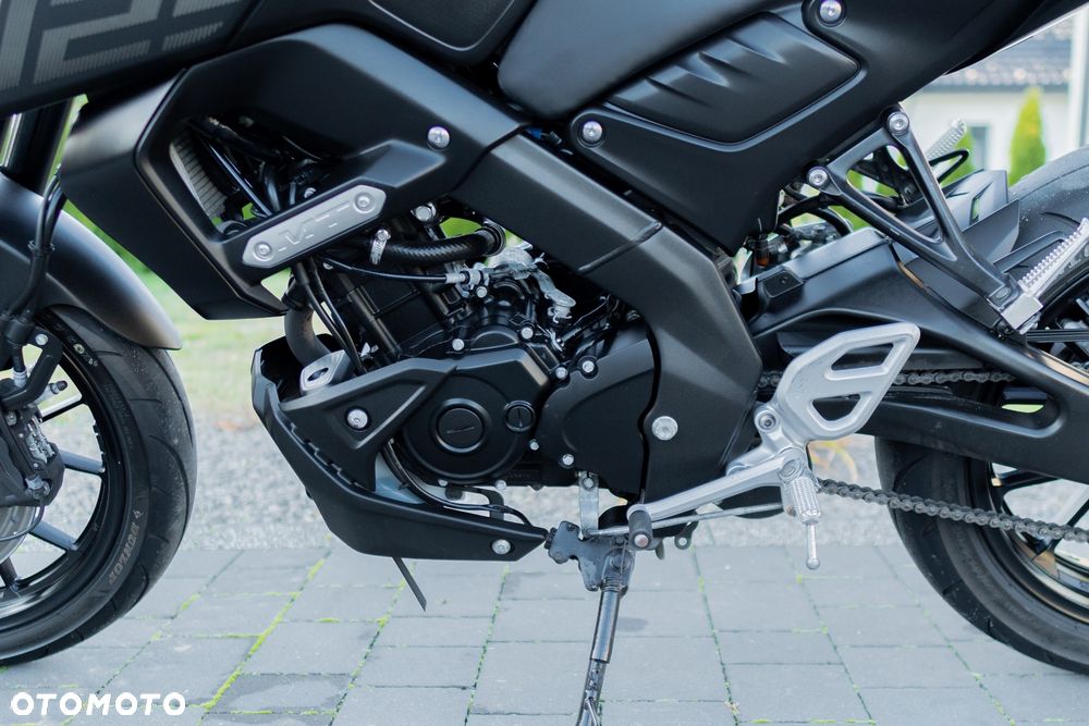 Yamaha MT - 26