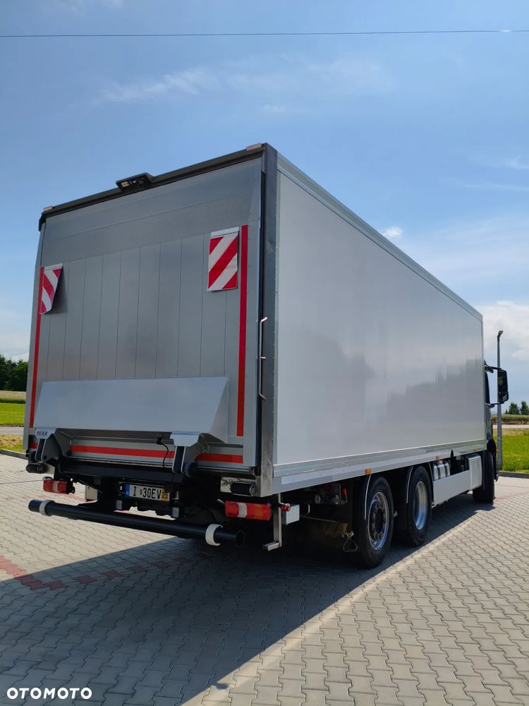 Mercedes-Benz ANTOS 25.40 - 25