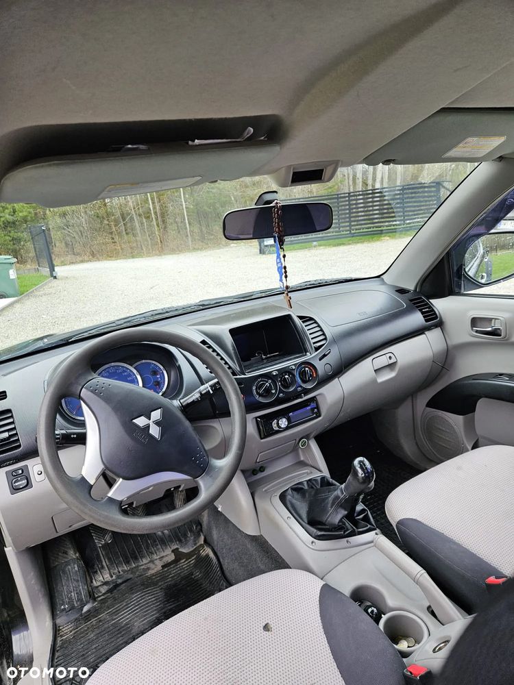 Mitsubishi L200 2.5 DID Special Edition - 11