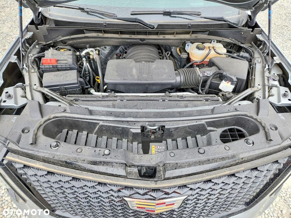 Cadillac Escalade 6.2 V8 AWD AT Platinum - 13