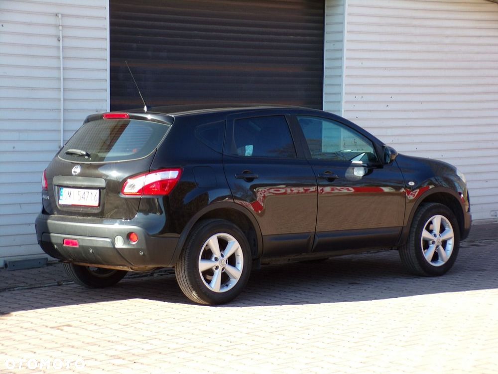 Nissan Qashqai - 11