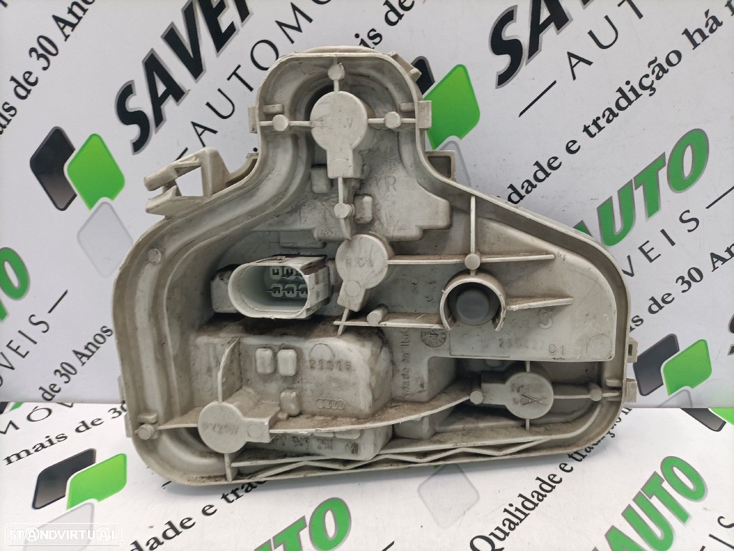 Suporte Lâmpadas Farolim Audi A3 (8P1) - 1