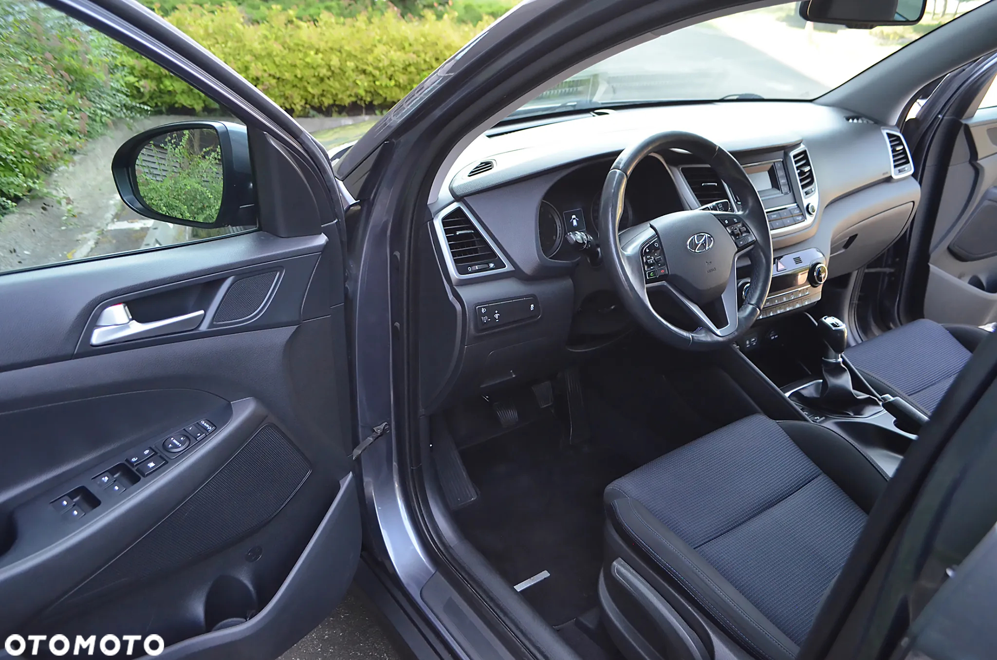 Hyundai Tucson 1.6 GDI BlueDrive Comfort 2WD - 29