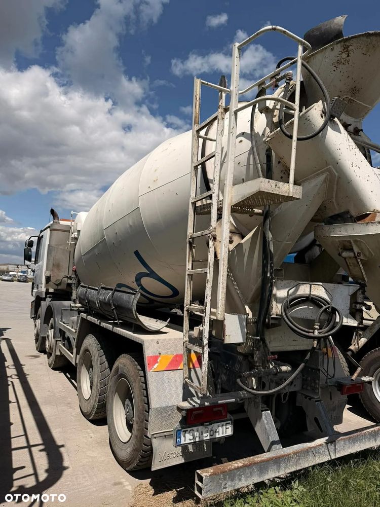 Mercedes-Benz Actros - 2