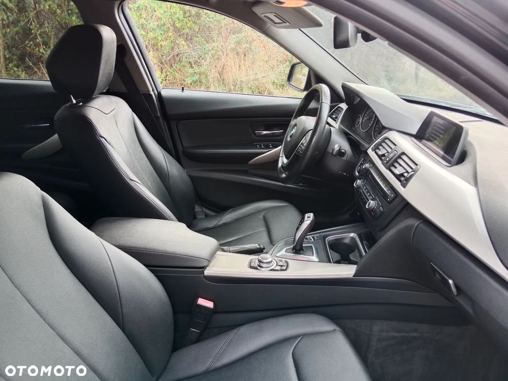 BMW Seria 3 - 24