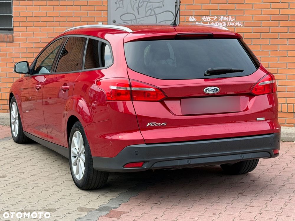 Ford Focus 1.0 EcoBoost Titanium - 23