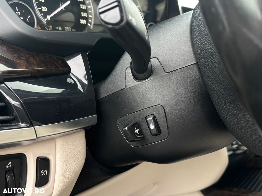 BMW X5 xDrive30d - 18