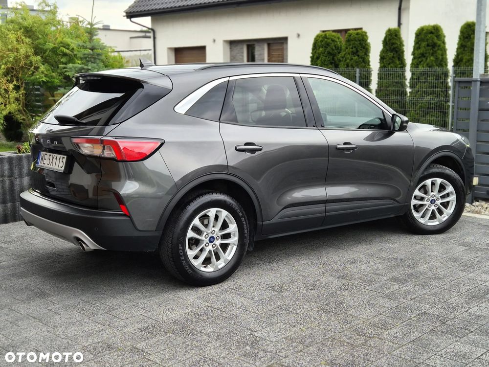 Ford Kuga 1.5 EcoBoost FWD Titanium - 4