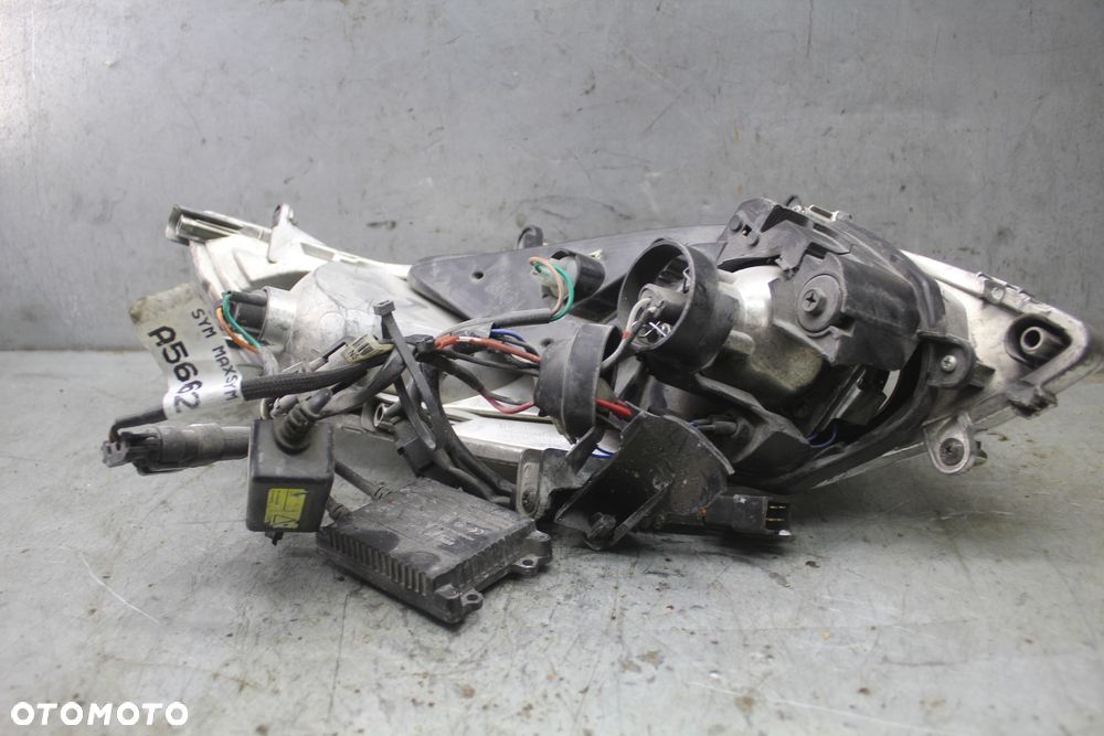 Sym Maxsym 600 400 Quad Rider Lampa przód przednia reflektor - 4