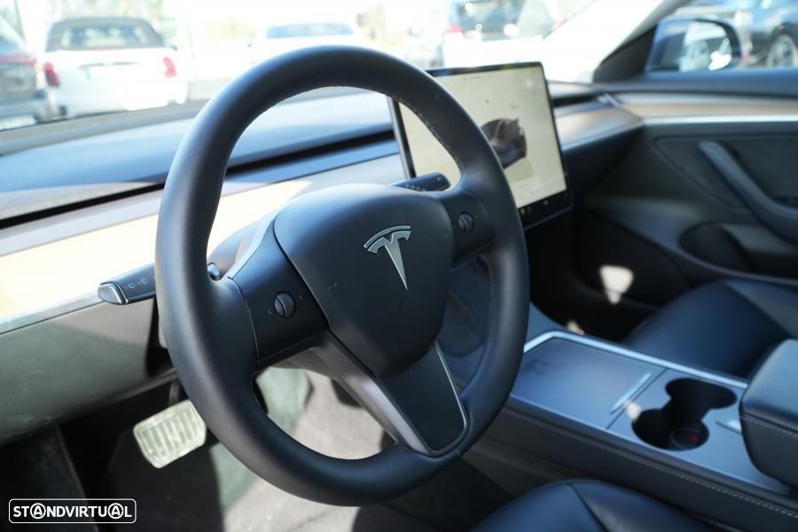 Tesla Model 3 Long Range Tração Traseira - 9