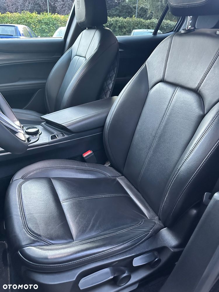 Alfa Romeo Stelvio 2.0 Turbo Q4 - 14