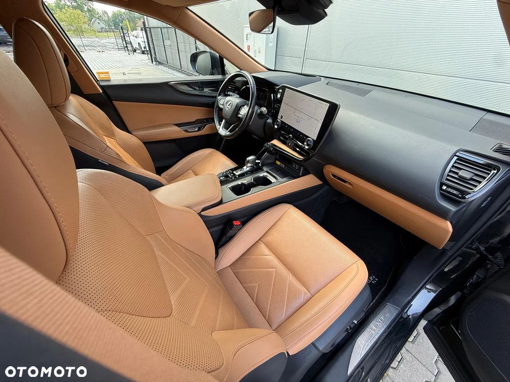 Lexus NX 350h Prestige AWD - 4