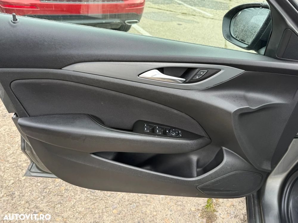 Opel Insignia Grand Sport 1.5 Turbo Start/Stop Aut. Dynamic - 8