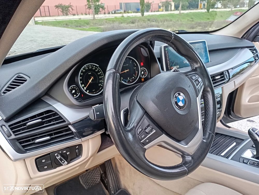 BMW X5 25 d sDrive Comfort 7L - 35