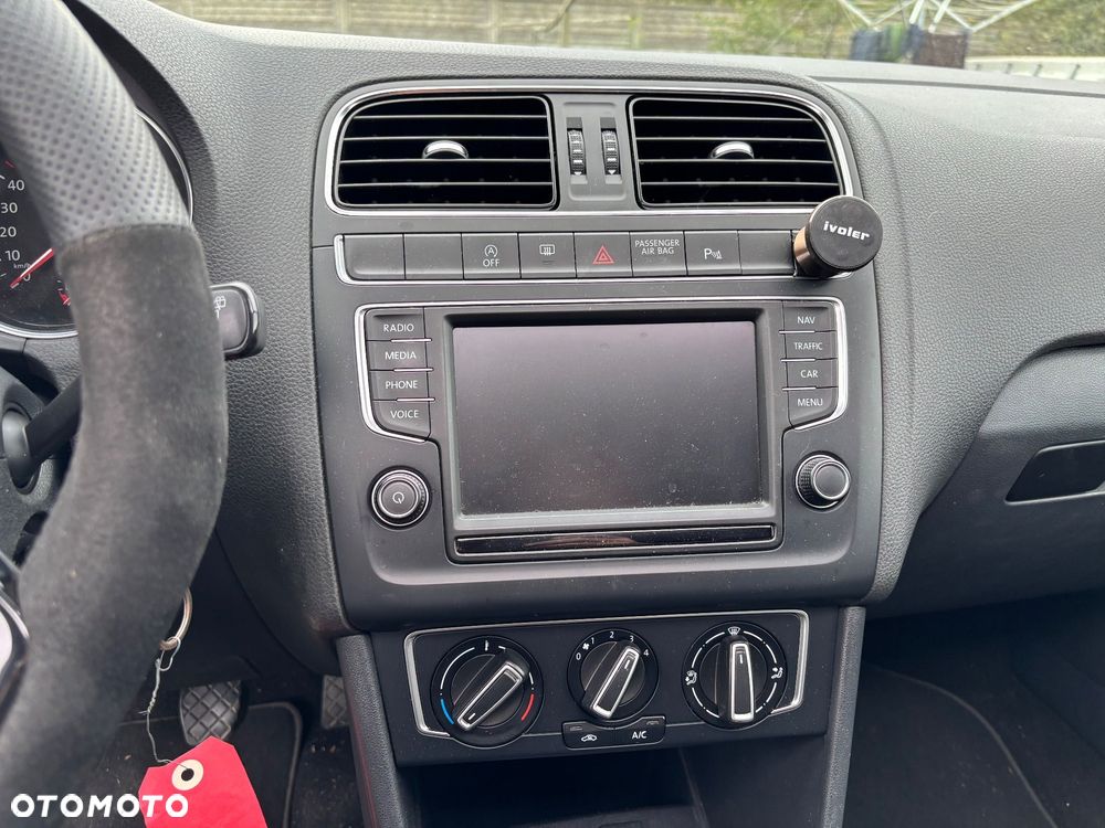 Volkswagen Polo 1.4 Highline - 8