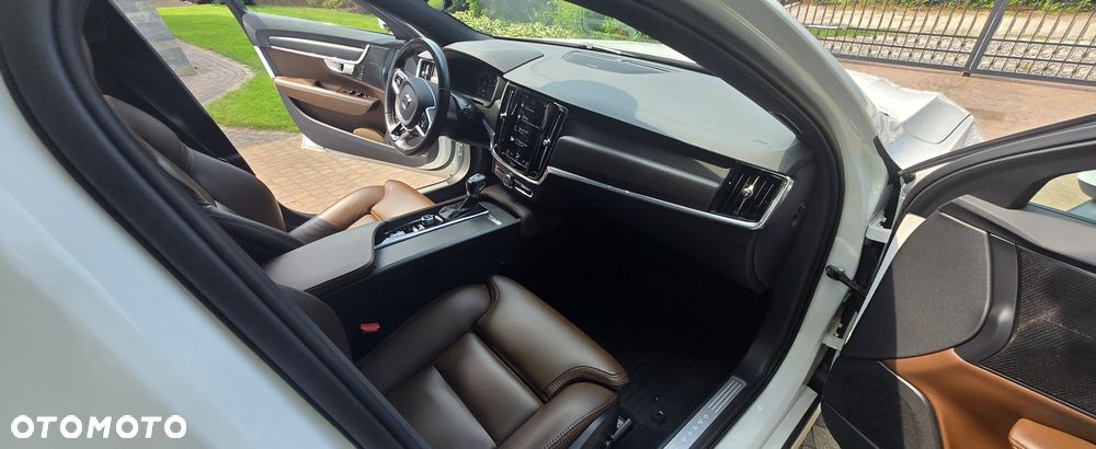 Volvo V90 Cross Country - 7